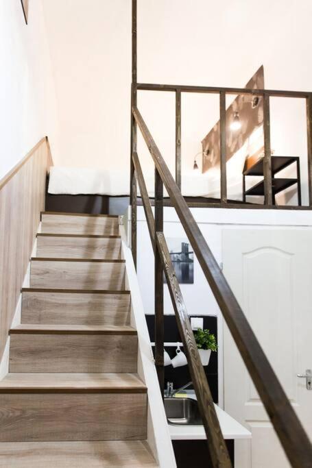 Апартаменты Central Budget Lofts Будапешт Экстерьер фото