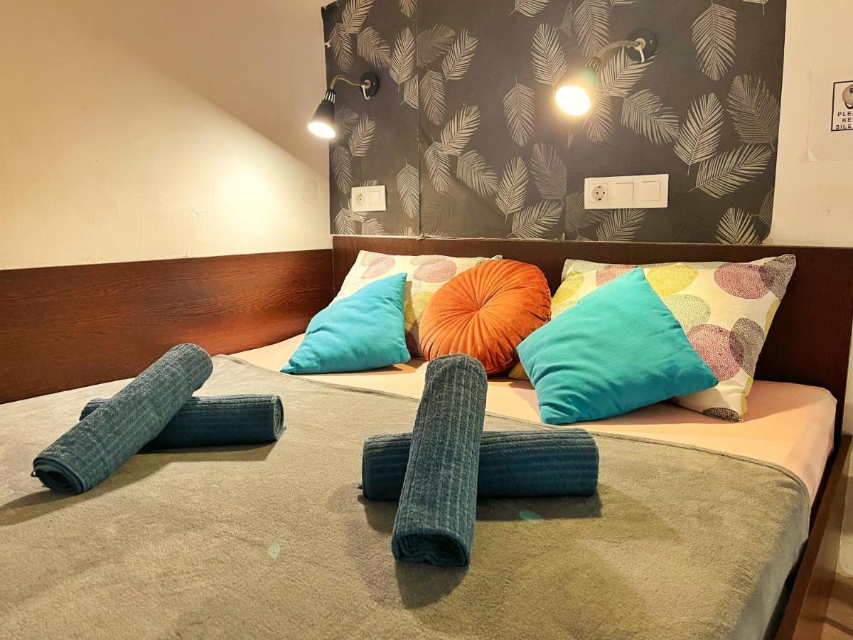 Апартаменты Central Budget Lofts Будапешт Экстерьер фото